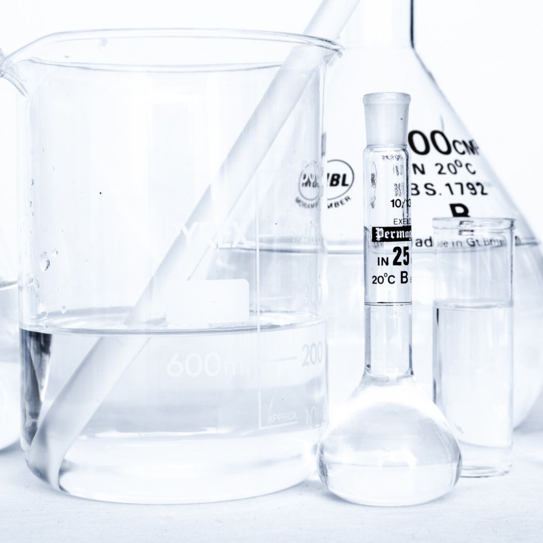 clear liquid in beakers